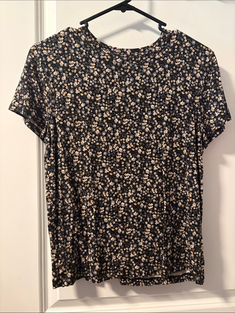 Black Short Sleeve Tee with Cream Floral Print